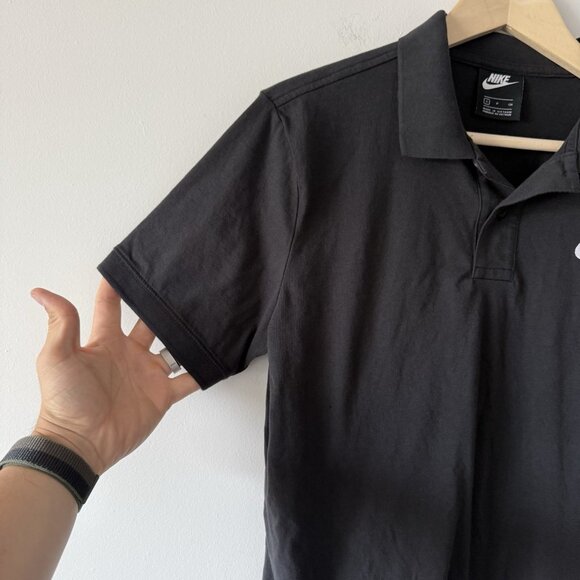 Nike Men's Premium Sportswear Swoosh Logo Muscle Polo Shirt Golf Size S - Picture 2 of 16